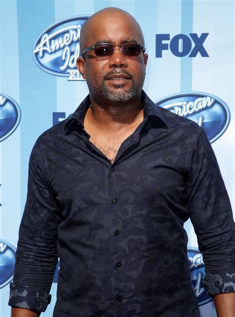 darius rucker height and weight